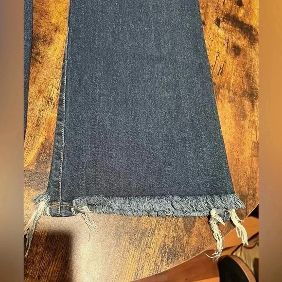 NOBO | juniors distressed bootleg jeans. Size: 13 - Picture 9 of 15